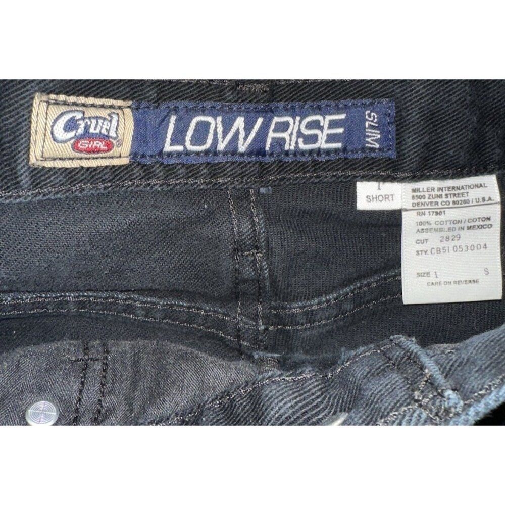 Cruel Girl Y2K Low Rise Slim Shorts Black Size 1 2000’s 90’s Low Rise Cuffed‎ - Picture 6 of 7